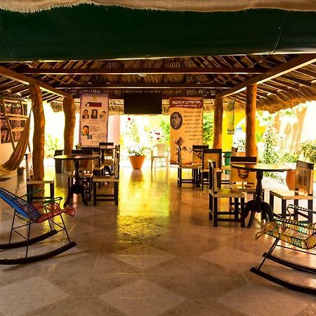 Hostal Cultural El Telar San Jacinto Exterior photo